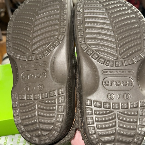 Uggs with fur. Sz-3Y. Olive - Picture 5 of 6